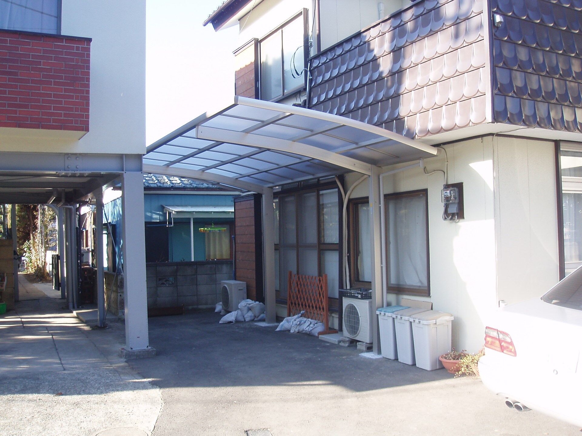 s-20120217 044